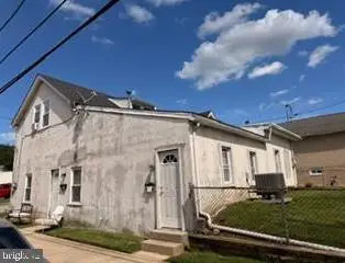803 Forrest St, Conshohocken, PA 19428 - #2