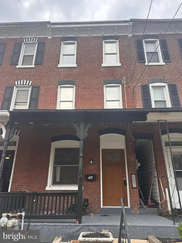 407 Walnut St, ROYERSFORD, PA 19468