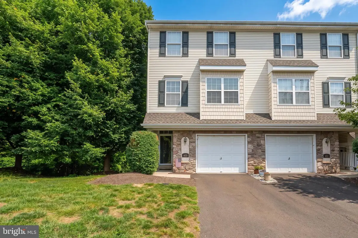 409 Fort Hill Cir, Fort Washington, PA 19034 - #1