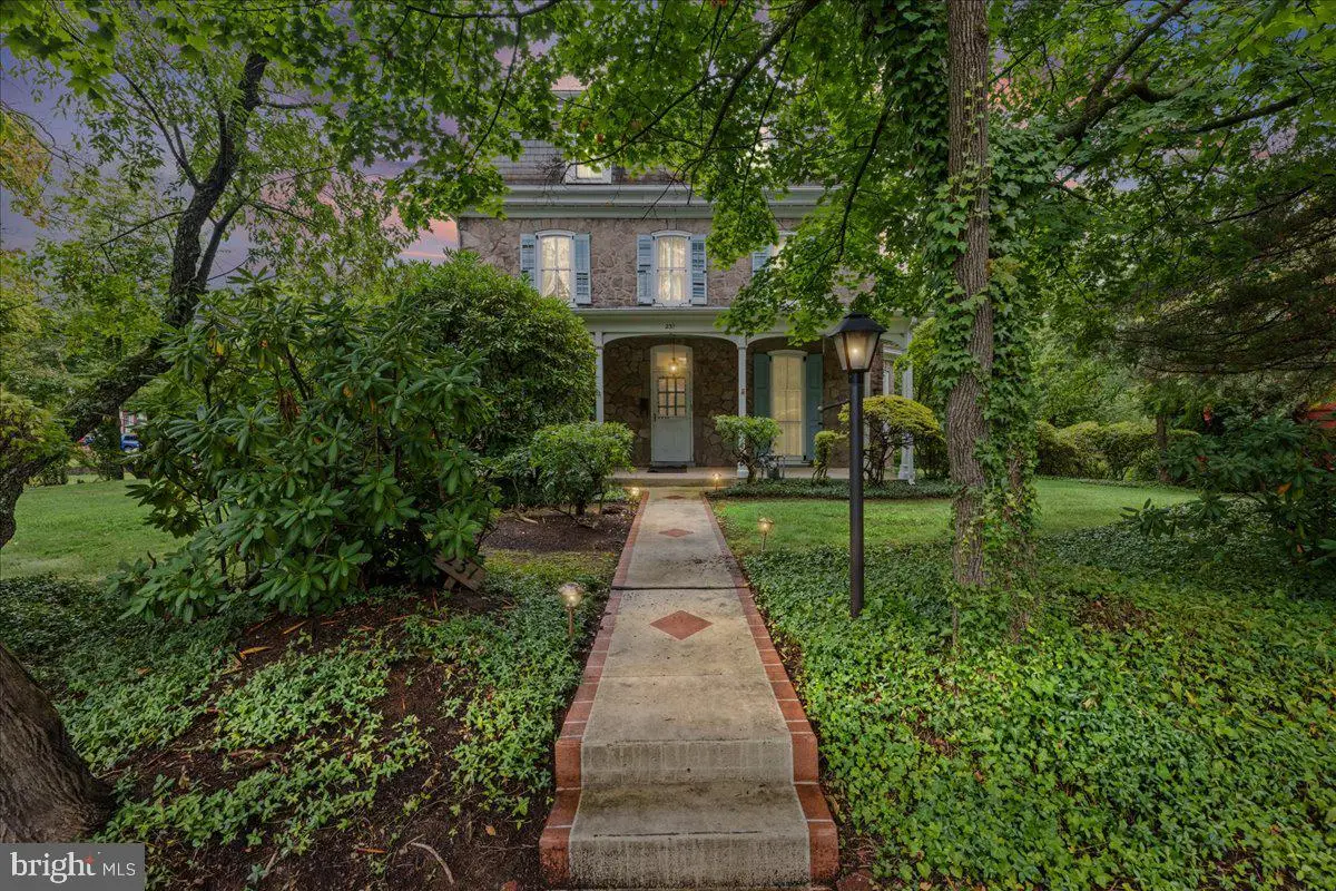 231 Madison Ave, Fort Washington, PA 19034 - #1
