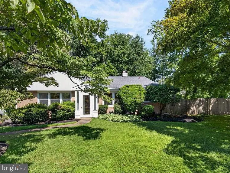840 Pembroke Rd, Rydal, PA 19046 - #2