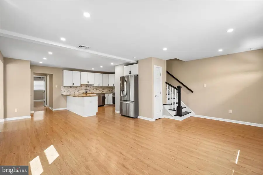 449 Rahns Rd, Collegeville, PA 19426 - #3