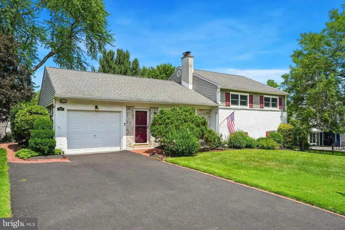 511 Charles Dr, King Of Prussia, PA 19406 - #1