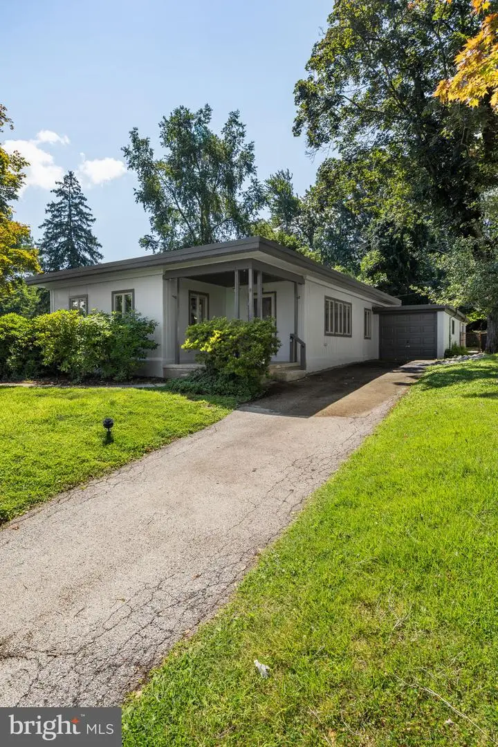 8310 Childs Rd, Glenside, PA 19038 - #2