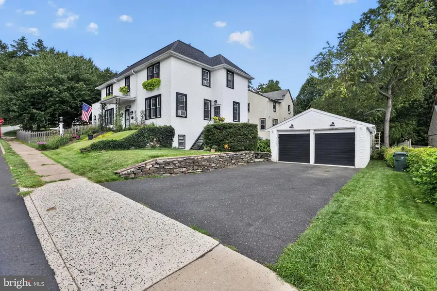 1447 Rockwell Rd, Abington, PA 19001 - #2