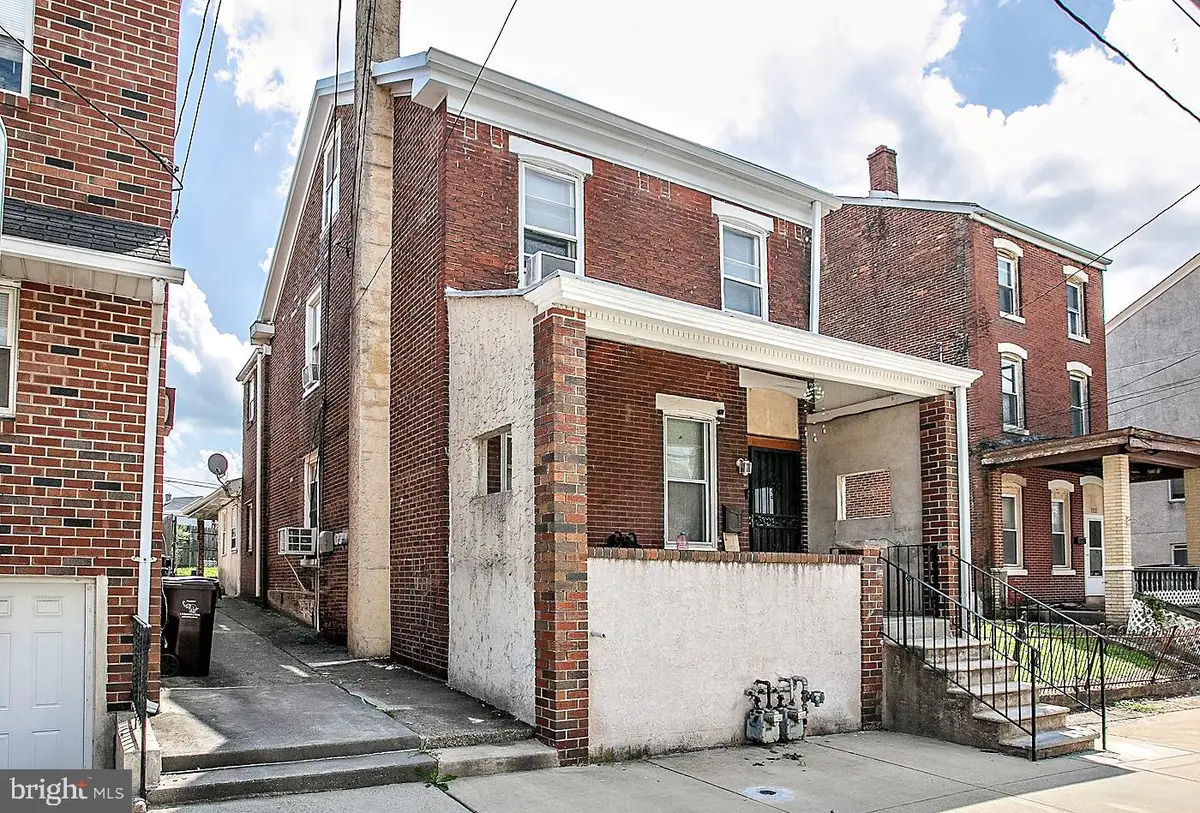 116 Fourth, Bridgeport, PA 19405 - #1
