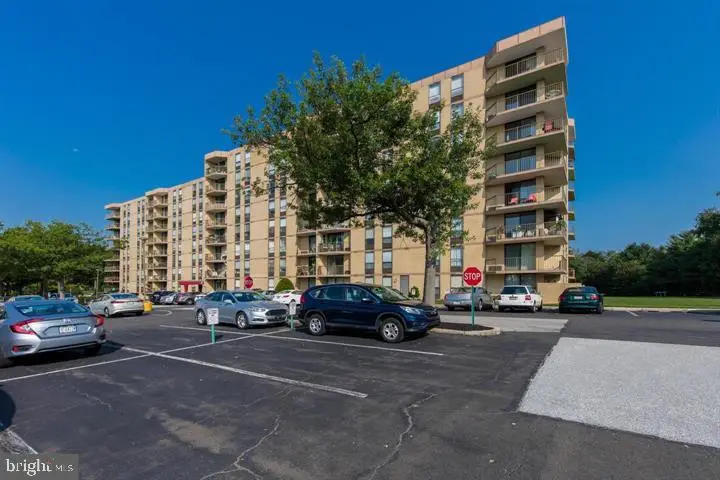 666 W Germantown Pike #2801, Plymouth Meeting, PA 19462 - #1