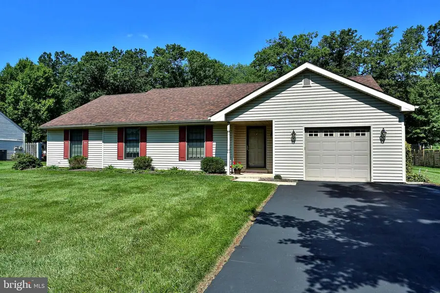 2001 Foster Rd, Hatfield, PA 19440 - #3