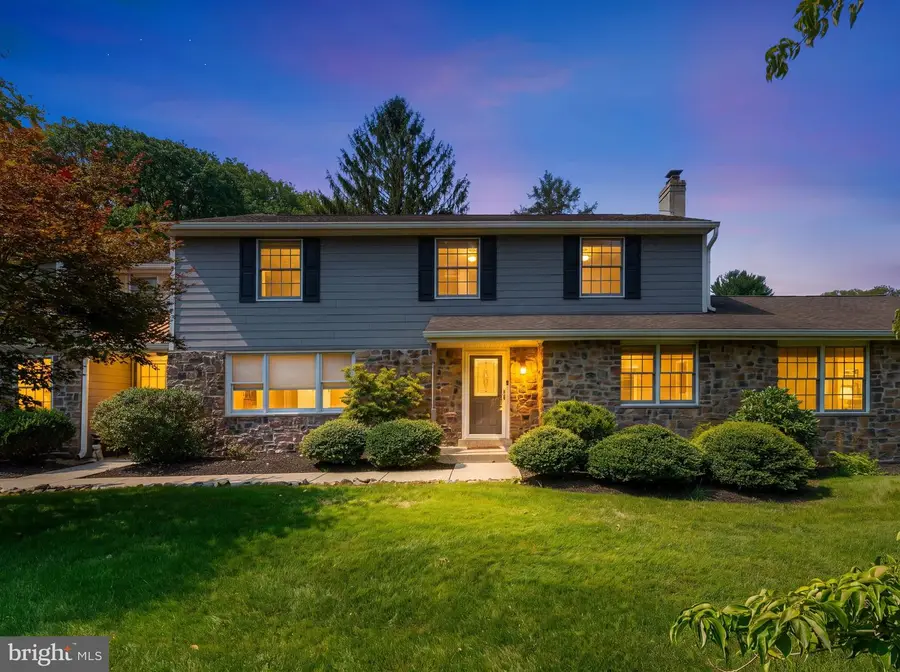 8408 Elliston Dr, Wyndmoor, PA 19038 - #2
