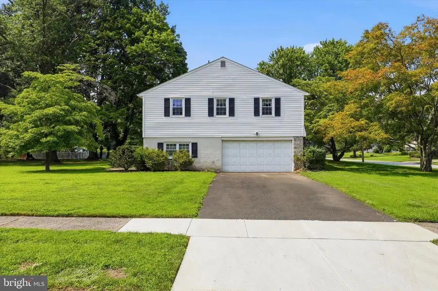 231 Tally Ho Dr, Ambler, PA 19002 - #2