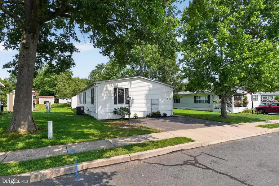 678 Walnut Ct, Red Hill, PA 18076 - #2