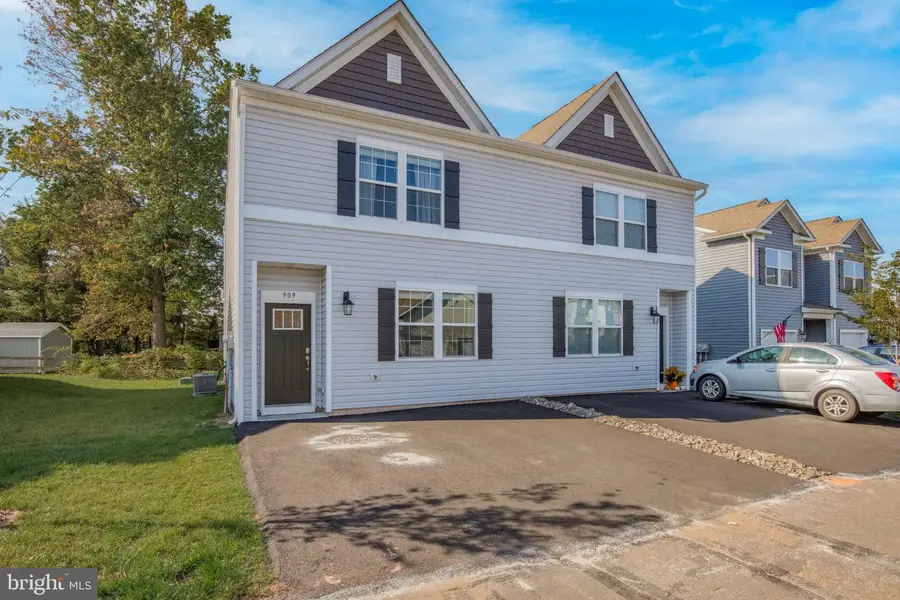 909 Still Waters, Pennsburg, PA 18073 - #2