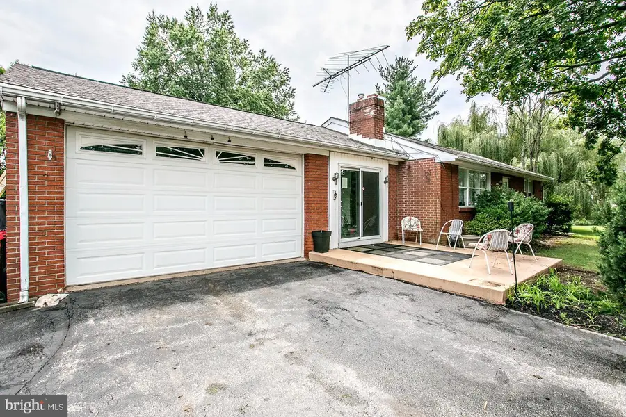 24 S Park Ave, Trooper, PA 19403 - #2