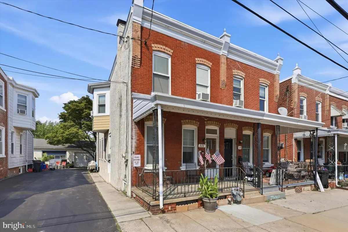 111 W 5th St, Bridgeport, PA 19405 - #1