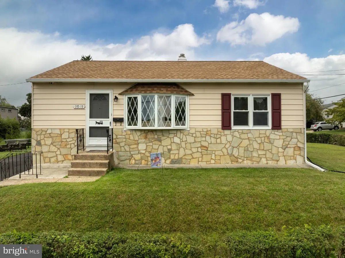 2945 Lincoln Ave, Glenside, PA 19038 - #1
