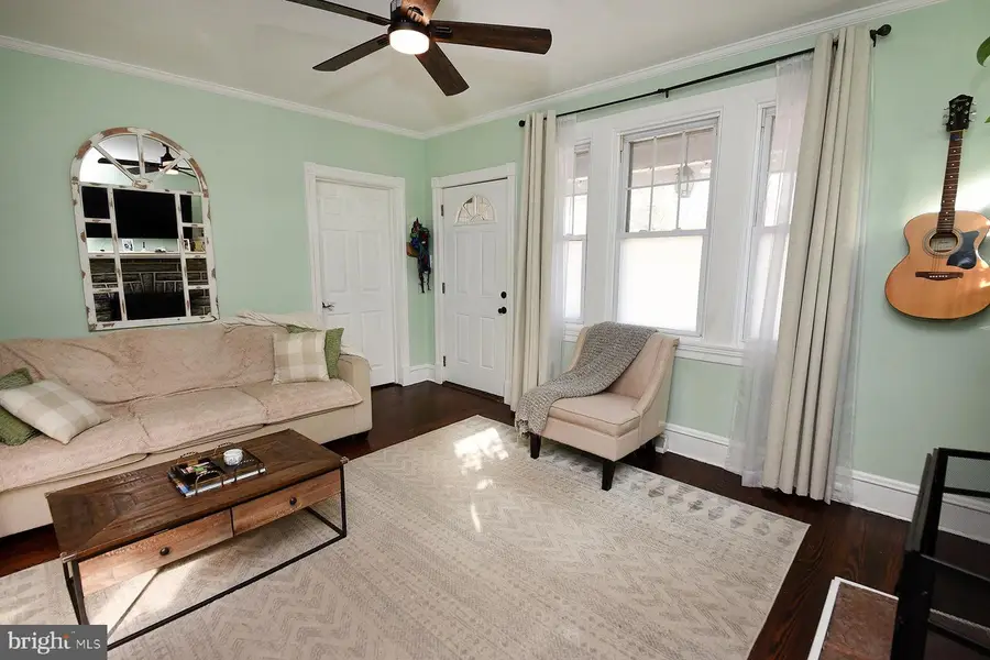 2422 Avondale Ave, Abington, PA 19001 - #3