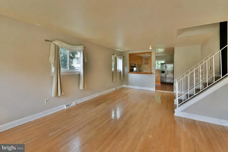 2903 Meyer Ave, Glenside, PA 19038 - #3