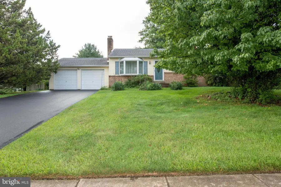 2735 Centennial Rd, Hatboro, PA 19040 - #2