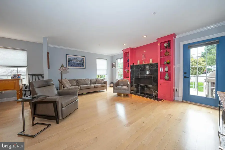 111 Merion Ave, West Conshohocken, PA 19428 - #3