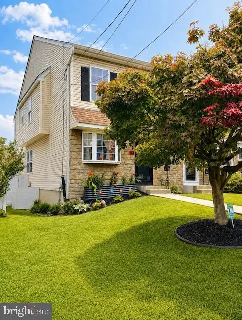 22 W 7th St, Bridgeport, PA 19405 - #2