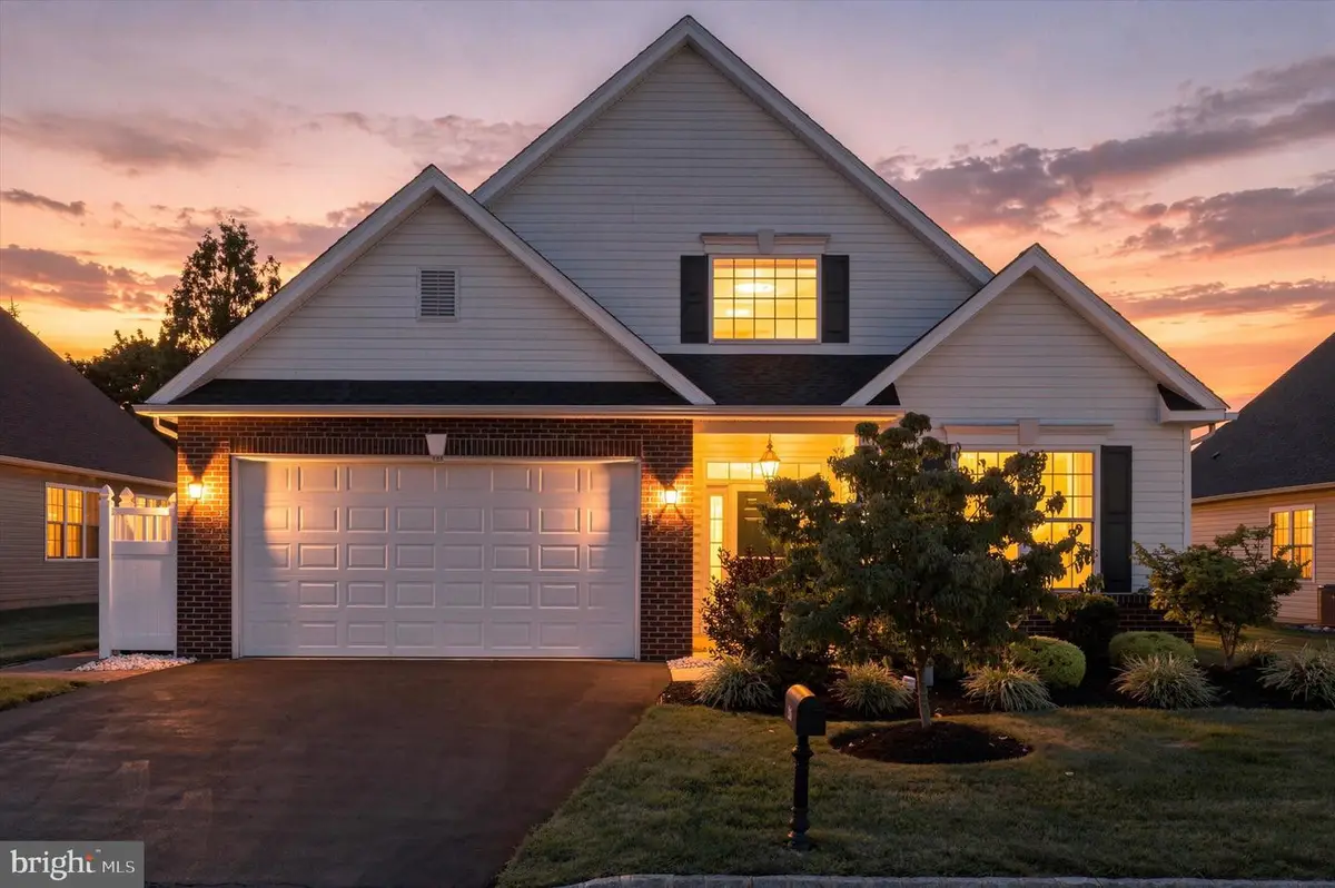 296 Westminster Ln, Souderton, PA 18964 - #1
