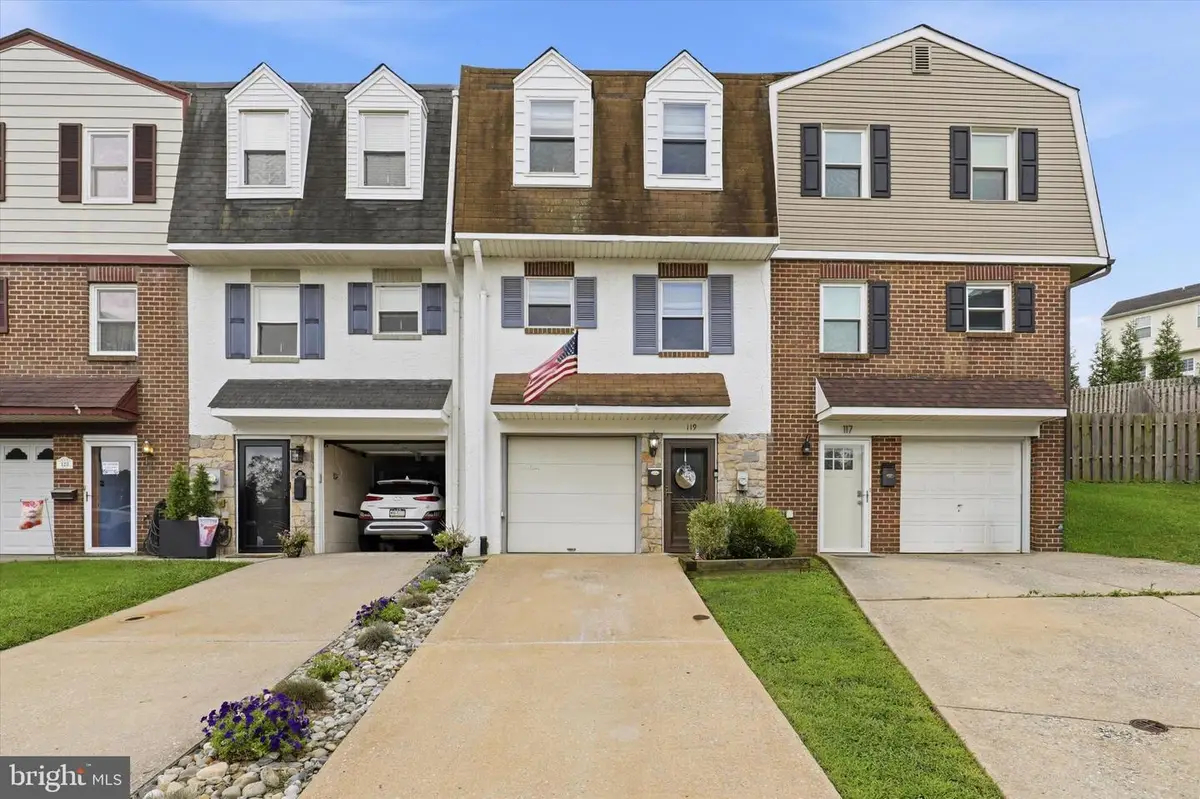 119 Sutcliffe Ln, Conshohocken, PA 19428 - #1