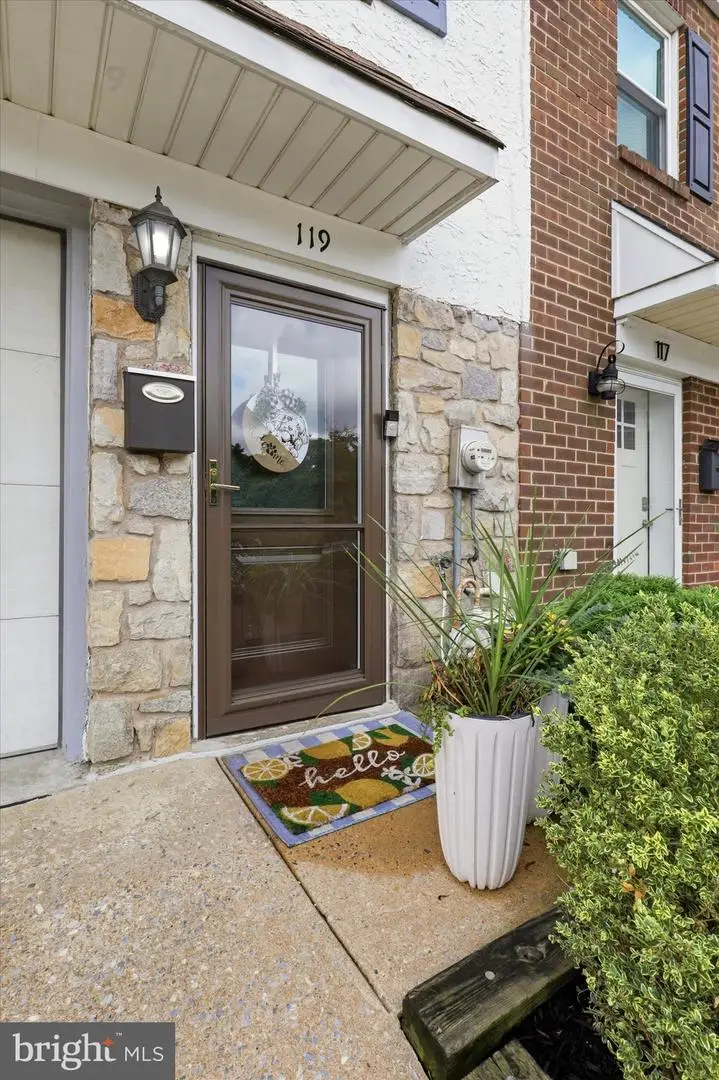 119 Sutcliffe Ln, Conshohocken, PA 19428 - #3
