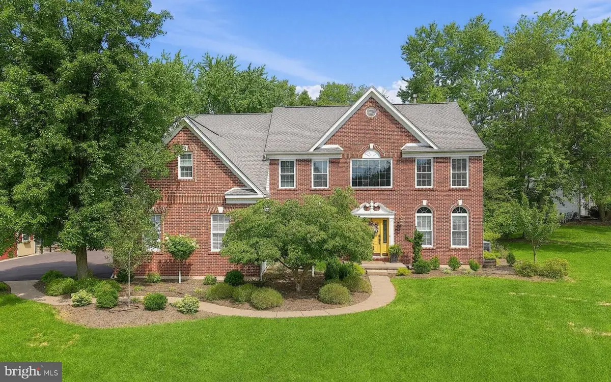 4144 Saddlebrook Rd, Collegeville, PA 19426 - #1