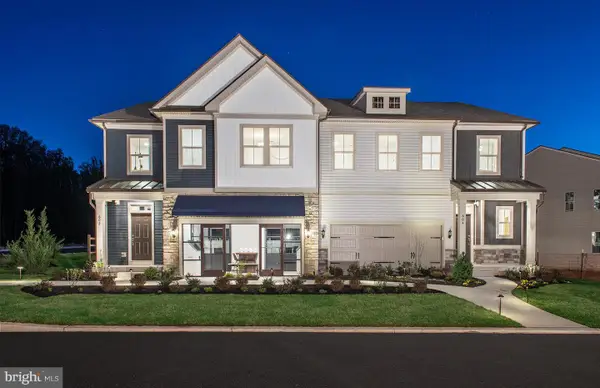 601 America Dr, HORSHAM, PA 19044