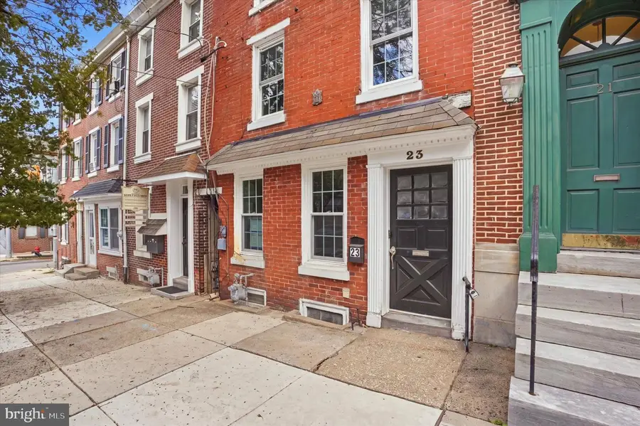 23 W Airy St, Norristown, PA 19401 - #2