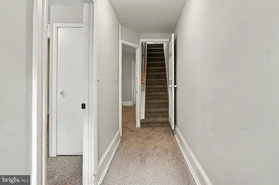 23 W Airy St, Norristown, PA 19401 - #3