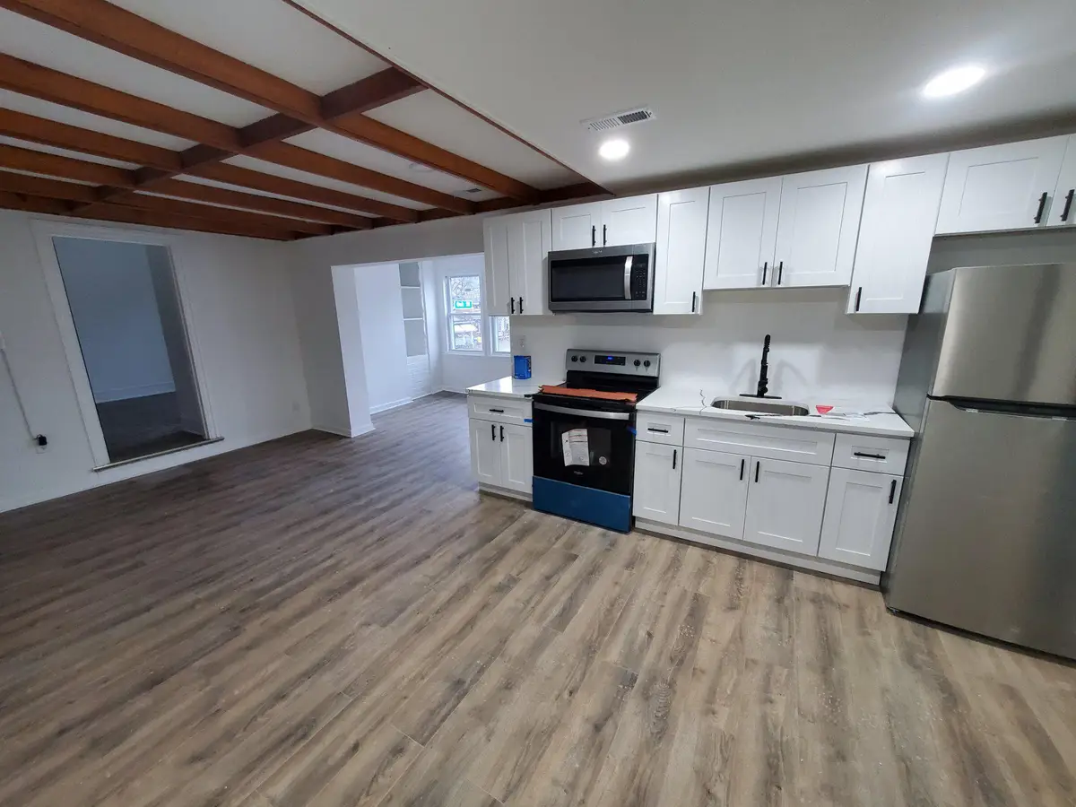 404 N Charlotte St, Pottstown, PA 19464 - #1