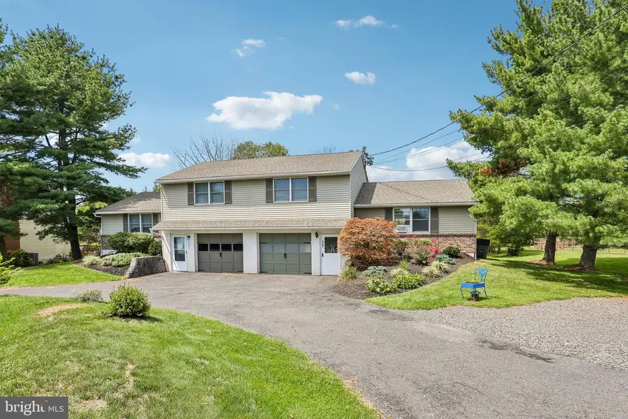 2509 Rhoads Rd, Gilbertsville, PA 19525 - #2