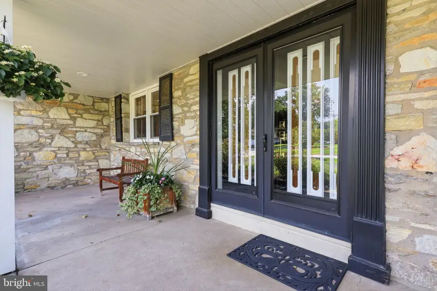 1027 Corn Crib Dr, Huntingdon Valley, PA 19006 - #3