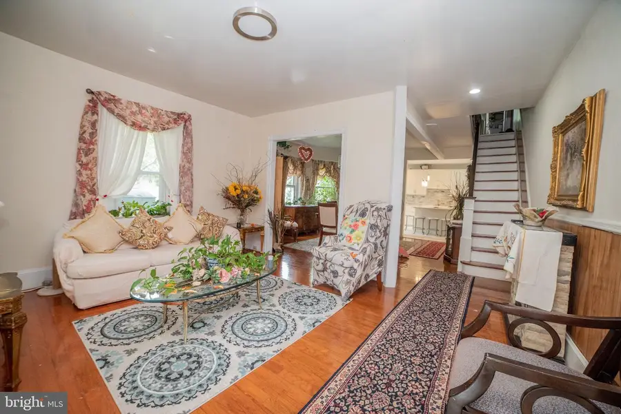 415 Valley Rd, Elkins Park, PA 19027 - #3
