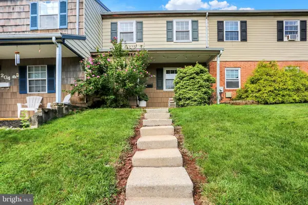 206 Lexington Rd, SCHWENKSVILLE, PA 19473