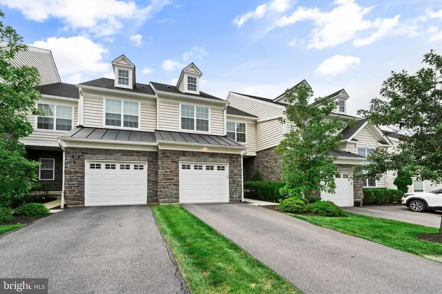 205 Ella Ln, Conshohocken, PA 19428 - #2