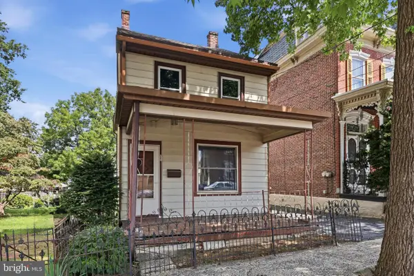 121 Walnut St, POTTSTOWN, PA 19464
