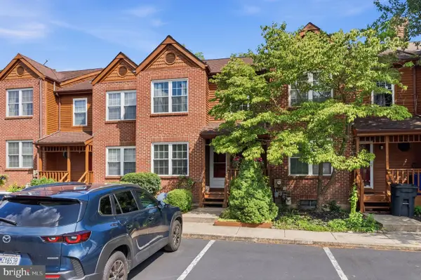 104 Mulberry Ct, COLLEGEVILLE, PA 19426