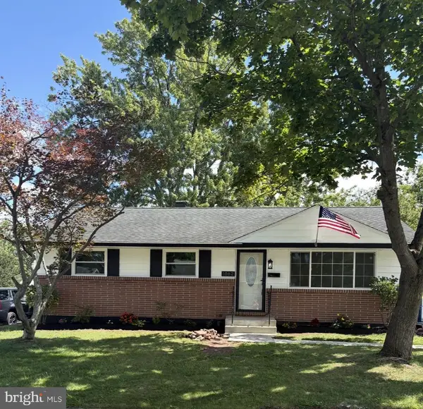 1062 Hale St, POTTSTOWN, PA 19464