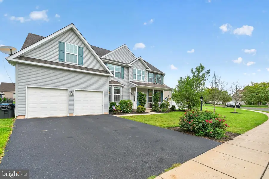 2009 Woodbridge Ln, Pennsburg, PA 18073 - #3