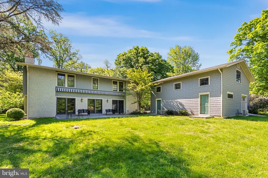 2129 Harts Ln, Conshohocken, PA 19428 - #2