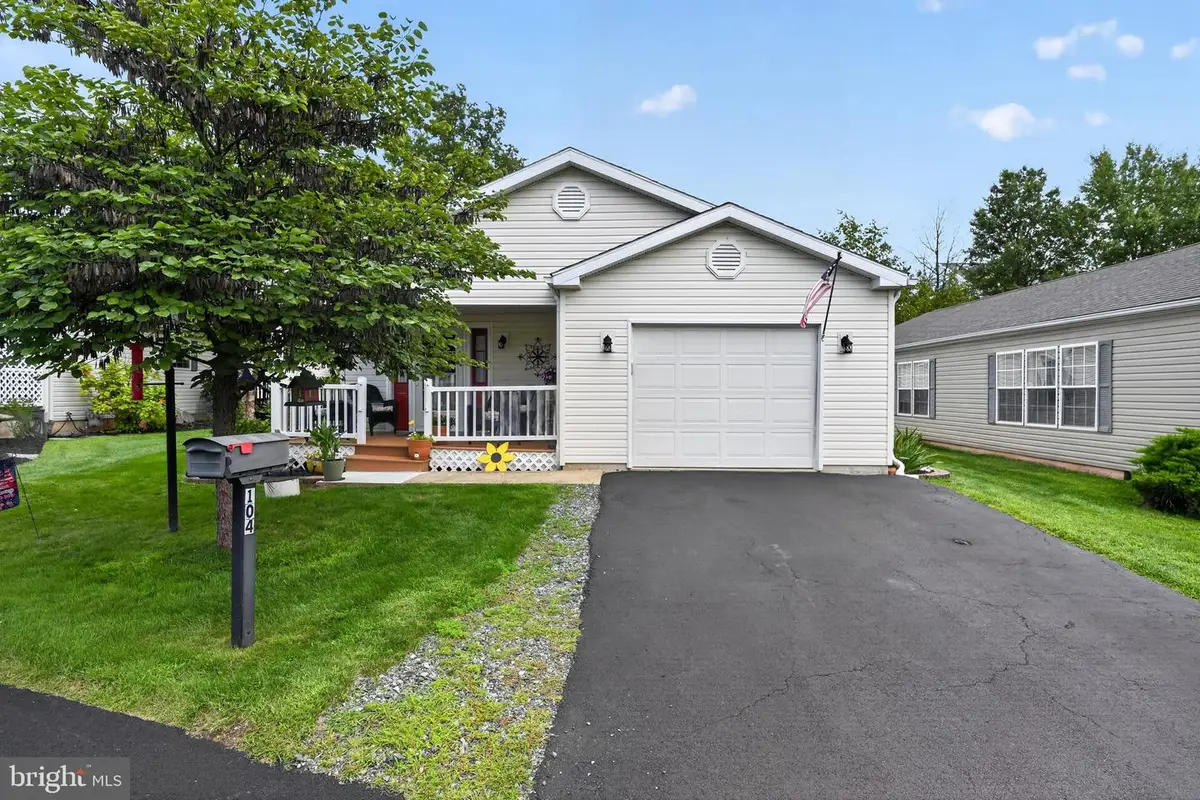 104 Dyer Ct, Royersford, PA 19468 - #1