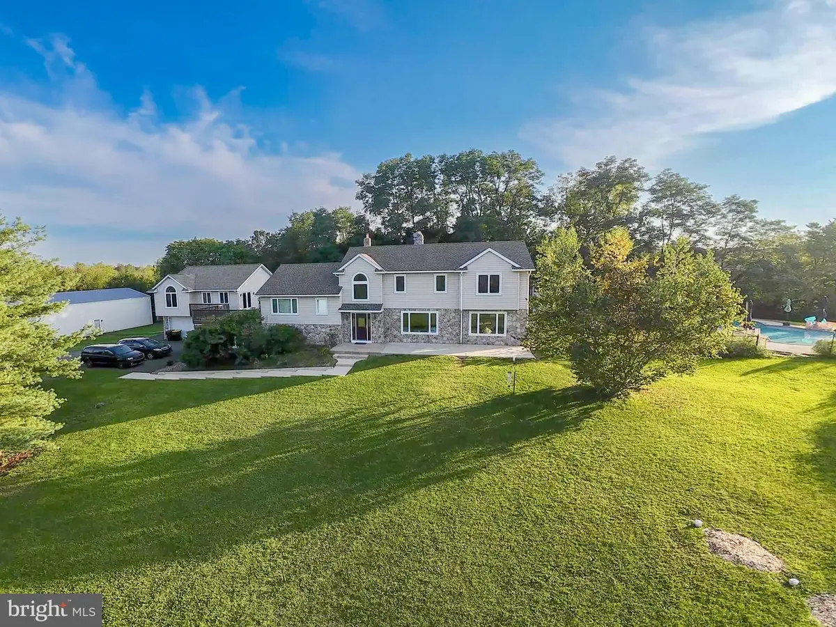 1088 Graber Rd, Red Hill, PA 18076 - #1