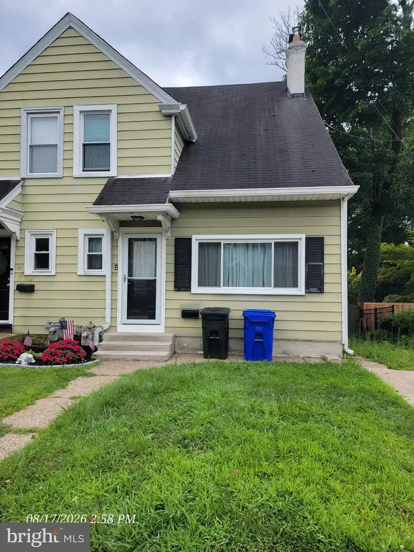 24 W Waverly Rd, Glenside, PA 19038 - #1