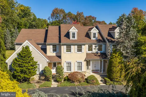 724 Meadowcreek Cir, LOWER GWYNEDD, PA 19002