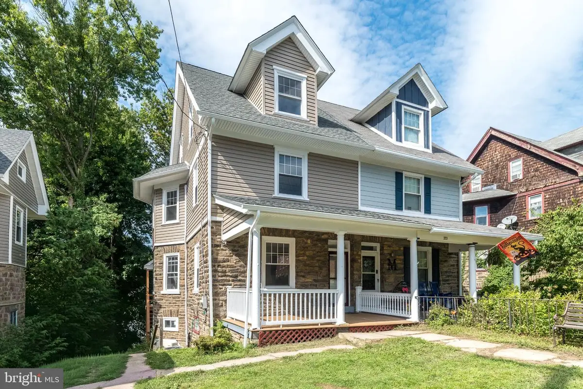251 Washington Ln, Jenkintown, PA 19046 - #1