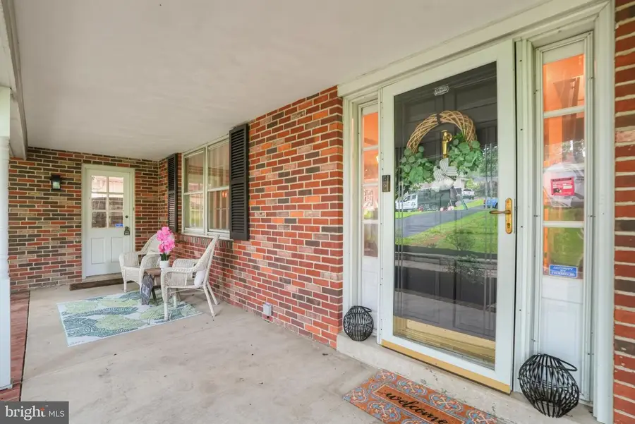 1911 Sharon Rd, Jenkintown, PA 19046 - #3