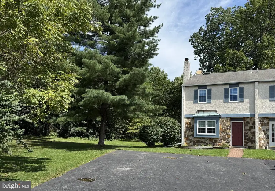 290 Lawndale Ave, King Of Prussia, PA 19406 - #2
