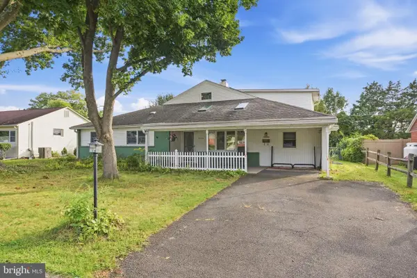 3036 Stoney Creek Rd, NORRISTOWN, PA 19401